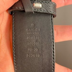 Gucci Black GG marmot belt. Silver.